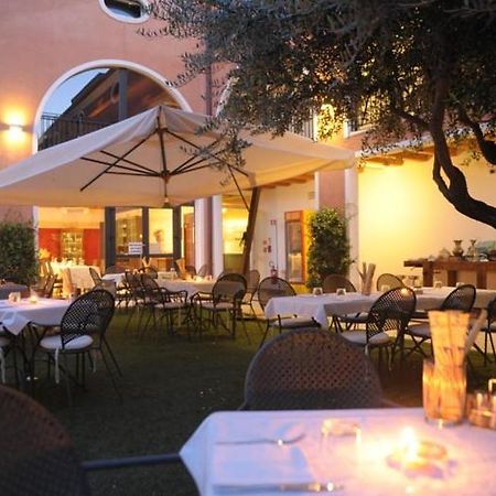 Hotel Villa Altura Ospedaletto Euganeo Exterior foto